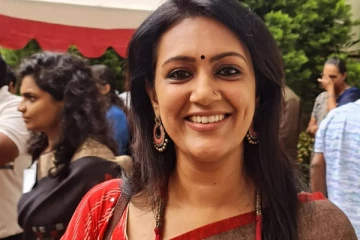 தேவதர்ஷினி மகளா இது.. முன்னணி ஹீரோயின்களுக்கே டஃப் கொடுக்கும் லுக்