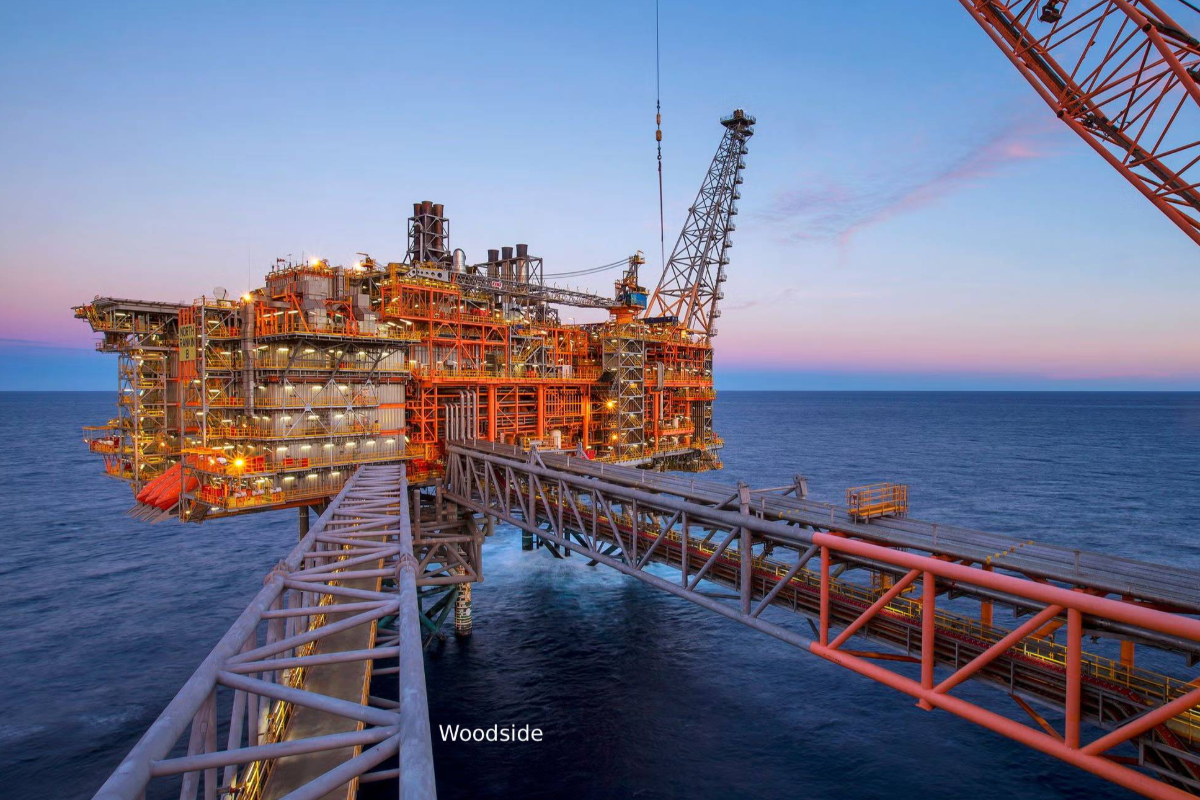 Australia and Singapore crude oil deal