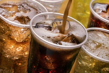 இளைஞரின்  உயிரைப்பறித்த குளிர்பானம்!