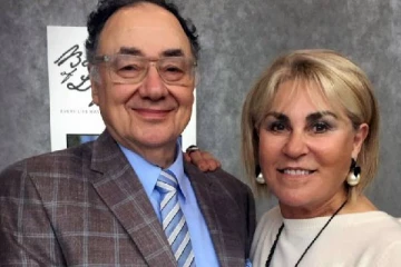 கனடாவை உலுக்கிய கோடீஸ்வர தம்பதியின் கொலையாளி இவரா? புகைப்படம் வெளியிட்ட பொலிஸ்