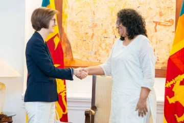 ධුර කාලය අවසන් කරන ස්විට්සර්ලන්ත තානාපතිනිය සහ අග්‍රාමාත්‍ය හරිනි අමරසූරිය අතර විශේෂ හමුවක්