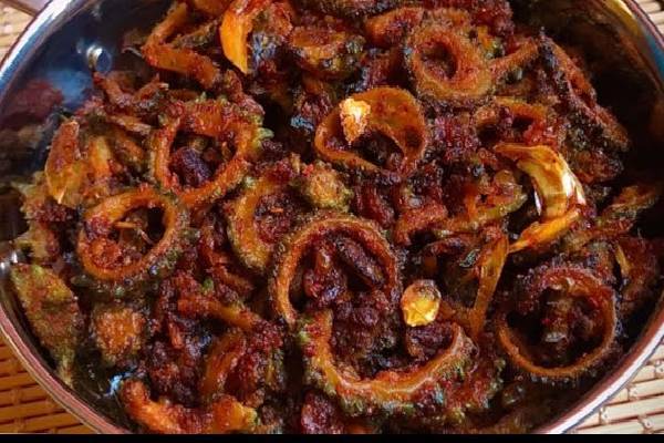 ஆரோக்கியத்தை அள்ளி தரும் பாகற்காய் பொரியல்... கசப்பே இல்லாமல் எப்படி செய்வது? | Bitter Gourd Fry Recipe And Health Benefits ஆரோக்கியத்தை அள்ளி தரும் பாகற்காய் பொரியல்... கசப்பே இல்லாமல் எப்படி செய்வது? | Bitter Gourd Fry Recipe And Health Benefits
