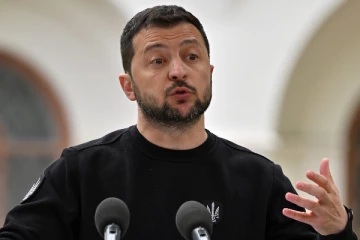 எதிரி கொடிகள் எங்கள் மண்ணில் ஆட்சி செய்யாது..எங்கள் மக்கள் அடிமைகளாக இருக்கமாட்டார்கள்..கொந்தளித்த ஜெலென்ஸ்கி