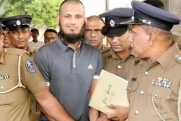 අපරාධ කල්ලි සහ මත්ද්‍රව්‍ය ජාවාරම් නායකයෙකු වන කංජිපානි පලා යයි - අනතුරු ඇඟවීමක් ද නිකුත් කරයි..