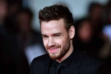 பிரபல பிரித்தானிய பாடகர் லியம் பேயின் மரணம்., வெளியான கடைசி புகைப்படம்.!