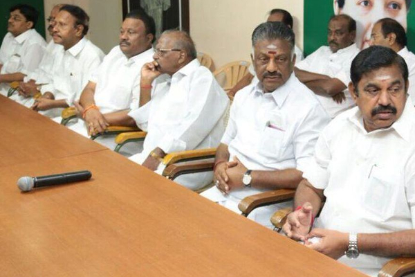 எந்த கொம்பனாலும் அதிமுகவை ஆட்ட முடியாது - முன்னாள் அமைச்சர் ஜெயக்குமார் | D Jayakumar Aiadmk Eps Ops