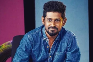 பிக்பாஸ் பிரபலம் ADKவின் முன்னாள் மனைவி மற்றும் மகனை பார்த்துள்ளீர்களா?- இதோ அழகிய குடும்பம்