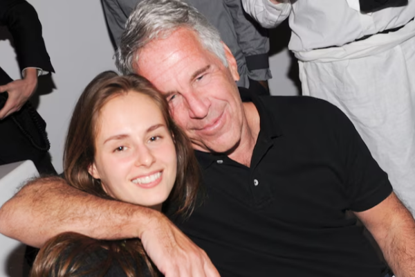 காதலிக்கு ஆயிரம் கோடி ரூபாய்... எப்ஸ்டீன் எழுதி வைத்துள்ள உயில் | Epstein Wrote Will For Girl Friend Million Dollars