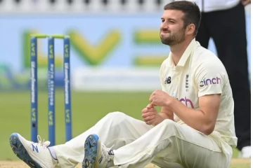 வெளியேறும் வீரர்கள்.. சிக்கலில் இங்கிலாந்து அணி