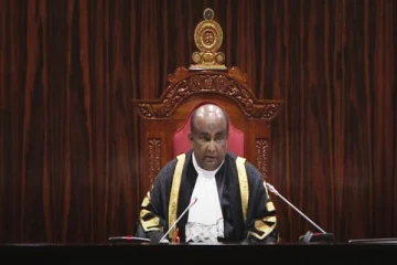 சமிந்த விஜேசிறியை சபையில் இருந்து வெளியேற்றிய சபாநாயகர்! வெளியான பின்னணி (நேரலை)