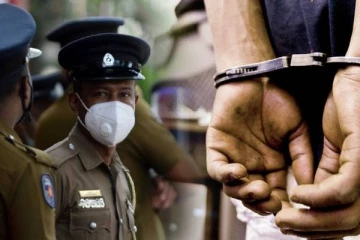 நெடுஞ்சாலை நுழைவாயிலில் கைதான பேருந்து பயணி: வெளியான காரணம்