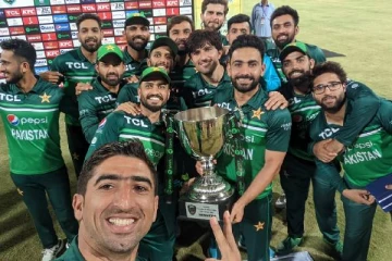 ஒற்றை ஆளாய் புரட்டியெடுத்த ஷதாப்கான்! ஆறு போட்டிகளில் வென்று மேற்கிந்தியதீவுகளை ஒயிட்வாஷ் செய்த பாகிஸ்தான்