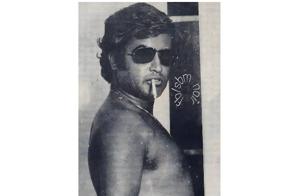 சட்டை அணியாமல் வாயில் சிகரெட்டுடன் போஸ் கொடுத்த ரஜினிகாந்த்.. இதோ பாருங்க | Rajinikanth With Cigarette Photo Viral On Net