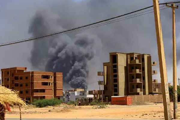 சூடான் ராணுவம் நடத்திய டிரோன் தாக்குதலில் 40 பேர் பலி | 40 Killed In Drone Attack By Sudanese Army