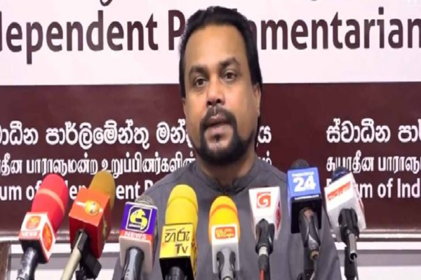 முதுகெலும்பில்லாத கோழைகள் போல் ஆட்சி செய்ய முடியாது என்கிறார் வீரவங்ச | Invertebrate Cowards Russia Us Fuel