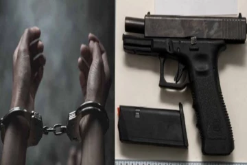 மிசிசாகாவில் ஆயுதம் வைத்திருந்த இருவர் கைது