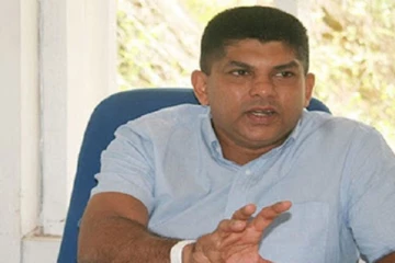 லொஹான் ரத்வத்த குடும்பம் மாயம்;செல்போன்களும் சுவிட்ச் ஆப்; தேடுகிறது பொலிஸ்!