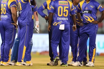 ශ්‍රී ලංකා පිතිකරුවන් සුපිරි ආරම්භයක් ගයි