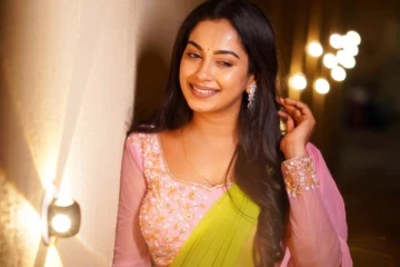 மூன்று முடிச்சு சீரியல் நடிகை சுவாதி கொண்டேவின் அழகிய போட்டோஸ்
