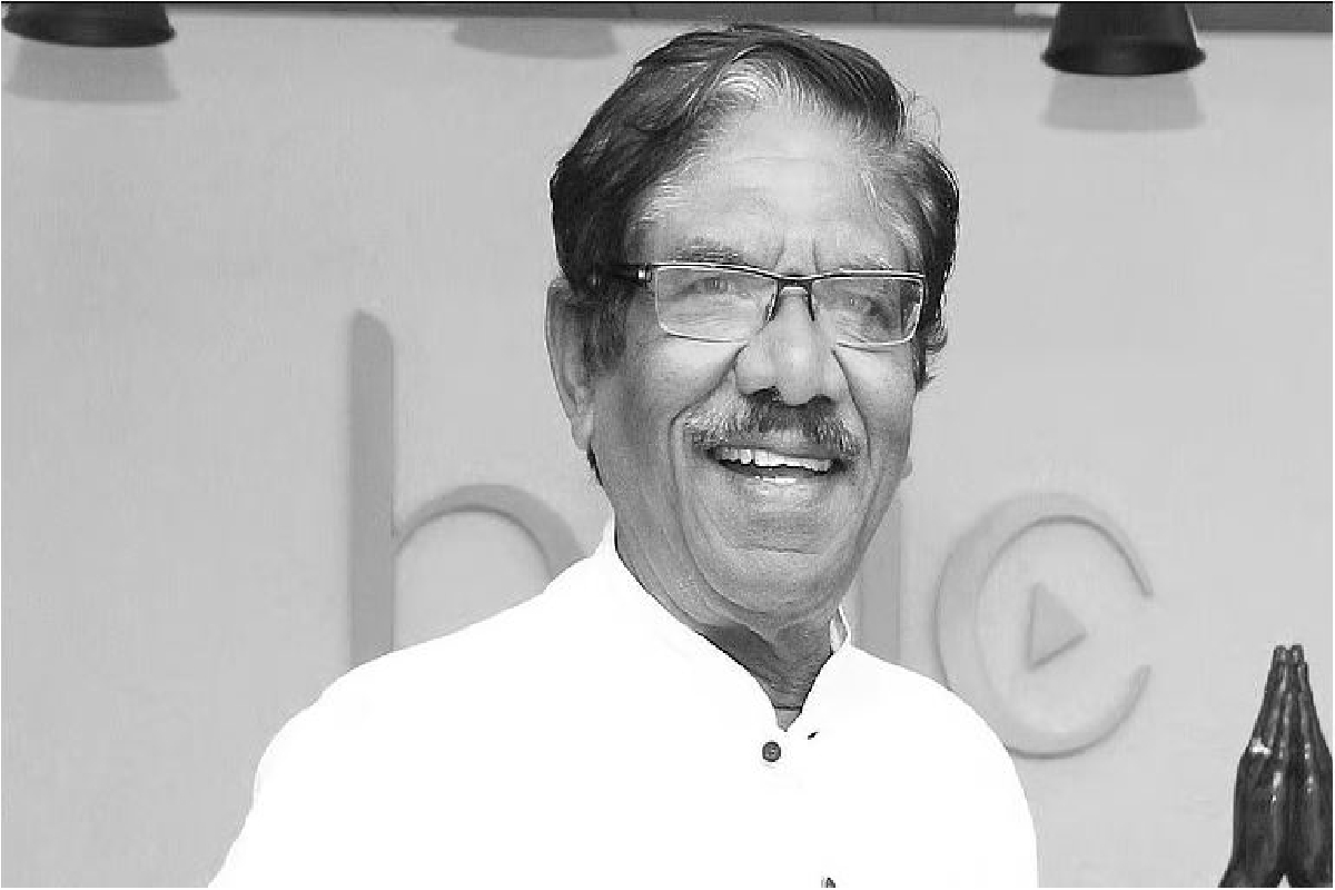மகளிடம் கடைசி ஆசையை சொன்ன பாரதிராஜா! அப்படியே நிறைவேற்றிய குடும்பம் | Bury My Body There Bharathiraja S Last Wish மகளிடம் கடைசி ஆசையை சொன்ன பாரதிராஜா! அப்படியே நிறைவேற்றிய குடும்பம் | Bury My Body There Bharathiraja S Last Wish