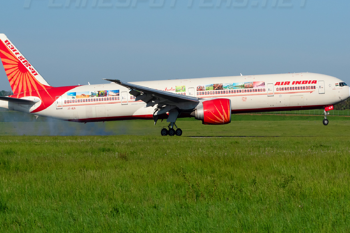இந்திய விமானி மோசமான செயல் ; அமெரிக்காவில் இருந்து நாடு கடத்தல் | Indian Pilot S Deported From United States