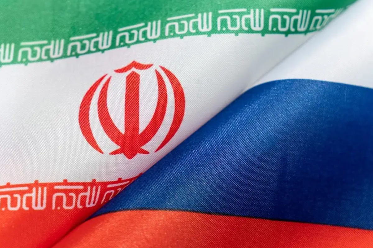 அமெரிக்காவுடனான பதற்றத்துக்கு மத்தியில் ரஷ்யாவுக்கு ஈரான் வழங்கிய சலுகை! | Iran Granted Russia Fee Exemption Transit Hormuz