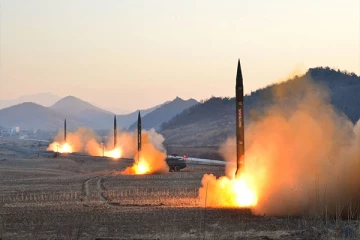 வட கொரியாவின் அணு ஆயுத நடவடிக்கை தொடர்பில் கடும் எச்சரிக்கை விடுத்த இரு நாடுகள்