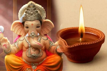 விநாயகர் சதுர்த்தி.., வீட்டில் இந்த 4 இடங்களில் மறக்காமல் விளக்கேற்றுங்கள்