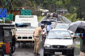 கேரளாவில் இருந்து வந்தால் ஒருவாரம் கட்டாய தனிமை - அரசு அதிரடி உத்தரவு