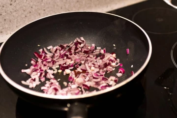 மாரடைப்பை ஏற்படுத்தும் நான்-ஸ்டிக் பாத்திரம்.... ஜாக்கிரதை! உயிரை பறிக்கும் பேராபத்துக்கள் ஏற்படும்