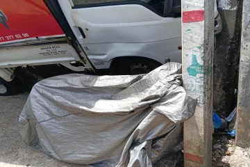 ஹட்டன் நகரில் விபத்திற்கு உள்ளான சிறிய ரக லொறி