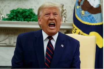 அமெரிக்க அதிபராக பதவியேற்க உள்ள ஜோ பைடனை அவமதிப்பதற்காக ட்ரம்ப் செய்துள்ள மட்டமான செயல்