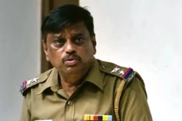 தமிழ் சினிமாவை சேர்ந்த நடிகர் காலமானார்