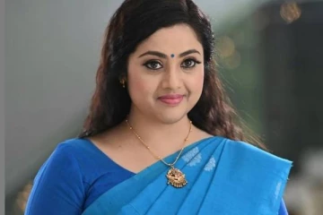 நடிகை மீனாவா இது! மீண்டும் குண்டாகி பழைய நிலைக்கு வந்த புகைப்படம்! ஷாக்காகும் ரசிகர்கள்...