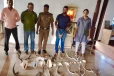 யானைத் தந்தத்துடன் சிக்கிய பெண்