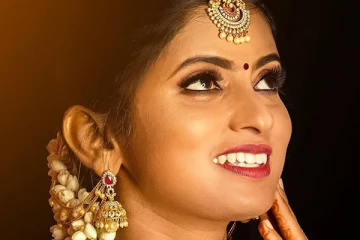 பிக் பாஸ் வீட்டுக்குள் செல்லும் சூப்பர் சிங்கர் பிரபலத்தின் மனைவி - ஷாக்கில் ரசிகர்கள்