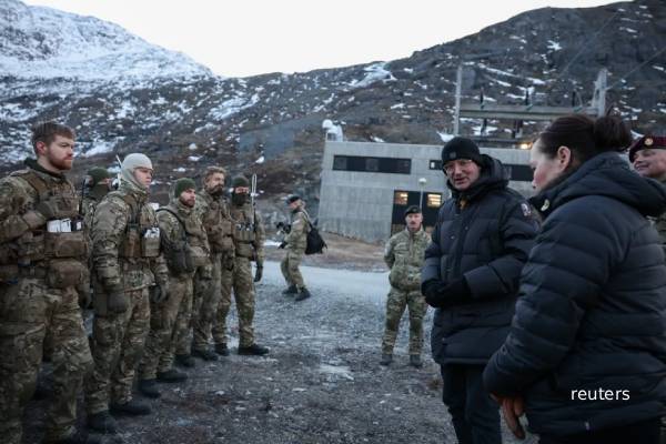 கிரீன்லாந்து, கனடாவை அடுத்து ஆசிய நாடொன்றை இலக்கு வைத்த ட்ரம்ப்: கசிந்த இராணுவக் கோப்புகள் | Vietnam Fear Second Us Invasion