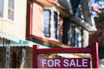 வெளிநாட்டவர்கள் கனடாவில் வீடு கொள்வனவு செய்வதற்கான தடை நீடிப்பு