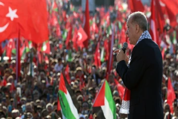 இஸ்ரேலை போர் குற்றவாளியாக அறிவிப்போம் : துருக்கி அதிபர் எர்டோகன் வலியுறுத்து