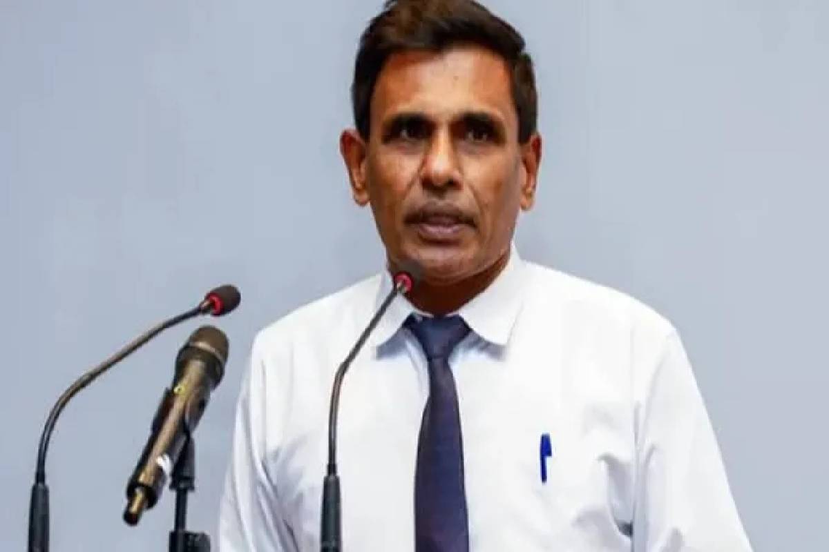 காவலில் உள்ள சந்தேக நபர்கள் தாக்கப்பட்டால், பொறுப்பதிகாரி மீது கடும் நடவடிக்கை | Strict Action Oics Suspects In Custody Assaulted காவலில் உள்ள சந்தேக நபர்கள் தாக்கப்பட்டால், பொறுப்பதிகாரி மீது கடும் நடவடிக்கை | Strict Action Oics Suspects In Custody Assaulted
