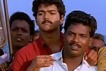 எம் எல் ஏ மகன்..இப்போ பிரபல நடிகர்!! விஜய்யுடன் இருக்கும் இந்த நபர் யார் தெரியுமா?