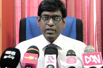 கிளிநொச்சியில் 30 வயதுக்கு மேற்பட்ட அனைவருக்கும் நாளை முதல் தடுப்பூசி - வைத்தியர் நிமால் அருமைநாதன்