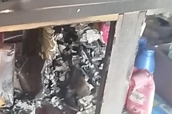 யாழில் தீயில் கருகிய வர்த்தக நிலையம் | Commercial Center Gutted In Fire In Jaffna