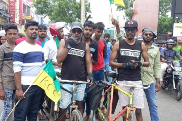 கதிர்காமம் நோக்கிய இளைஞர்களின் துவிச்சக்கர வண்டி பயணம் யாழினை வந்தடைந்தது (PHOTOS)