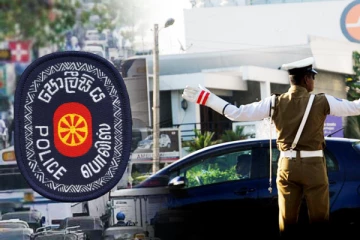 வாகனங்களில் பயணிக்கும் போது கொண்டு செல்ல வேண்டிய முக்கிய ஆவணங்கள்: முழுமையான விபரம்