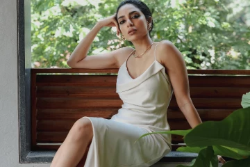 நாக சைதன்யாவின் இரண்டாவது மனைவியாக போகும் சோபிதா.. லேட்டஸ்ட் போட்டோஷூட்