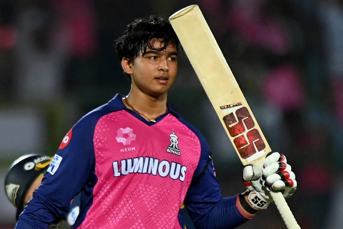 இந்திய அணியில் இடம்பெறும் வைபவ் சூரியவன்ஷி? சச்சினின் 37 வருட சாதனையை முறியடிக்க வாய்ப்பு | Vaibhav Sooryavanshi To India Debut Break Sachin இந்திய அணியில் இடம்பெறும் வைபவ் சூரியவன்ஷி? சச்சினின் 37 வருட சாதனையை முறியடிக்க வாய்ப்பு | Vaibhav Sooryavanshi To India Debut Break Sachin