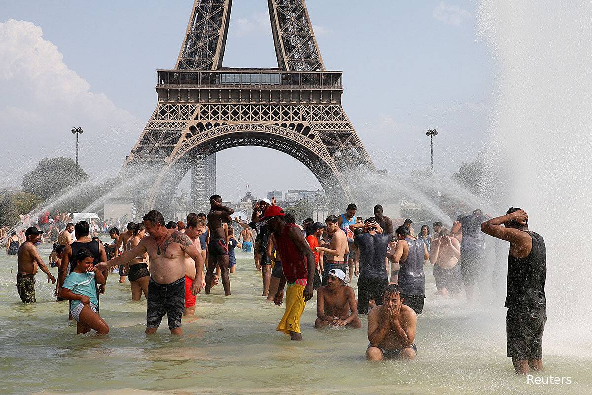 இதிலும் பாரபட்சமா... புலம்பும் பிரான்ஸ் மக்கள் | Heatwave Exposes Inequalities In France இதிலும் பாரபட்சமா... புலம்பும் பிரான்ஸ் மக்கள் | Heatwave Exposes Inequalities In France