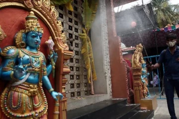 வவுனியாவில் தனிமைப்படுத்தப்பட்ட பிரபல ஆலயம்!