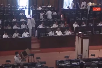 நாடாளுமன்றத்திற்குள் வந்து ஒளிப்பதிவுகளை செய்தவர்கள் யார்?